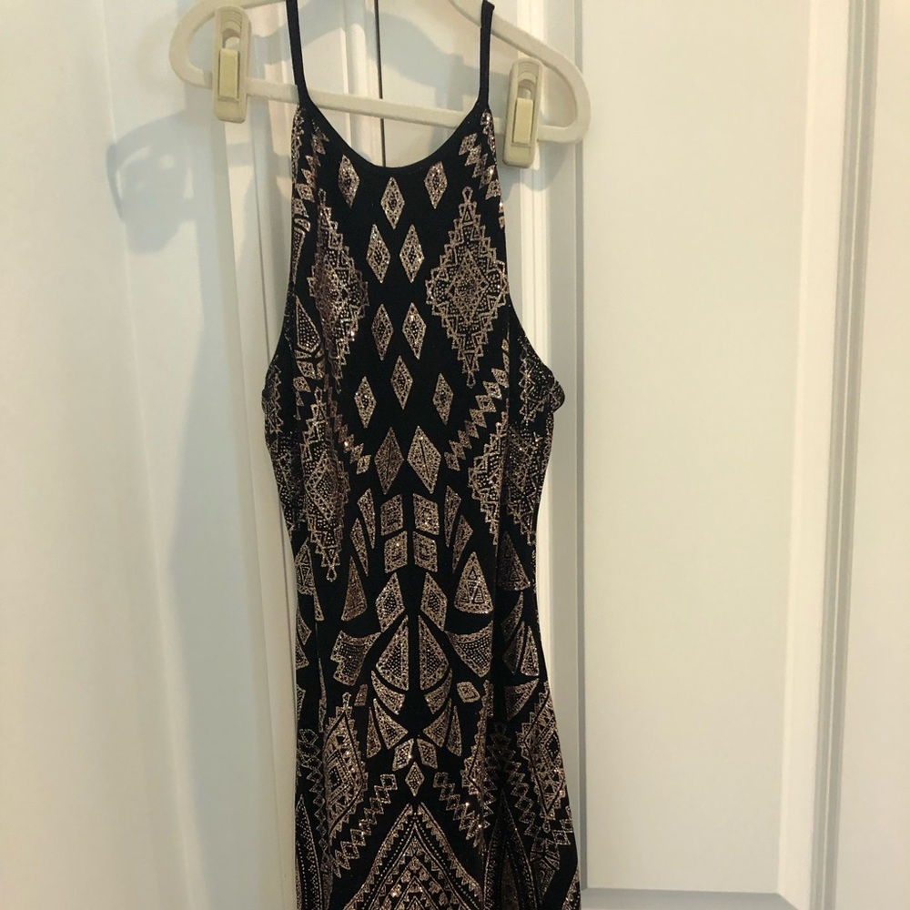 Black and Gold Sparkle Dress - Picture 1 of 4
